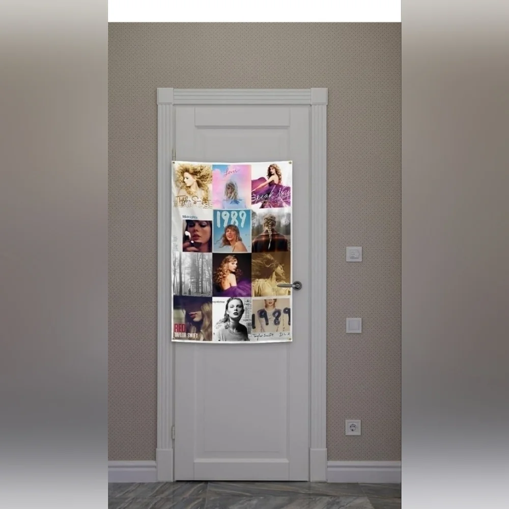 Taylor Swift 2ft x 3ft Tapestry